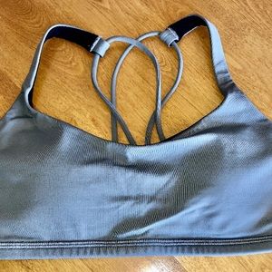 Lululemon sports bra